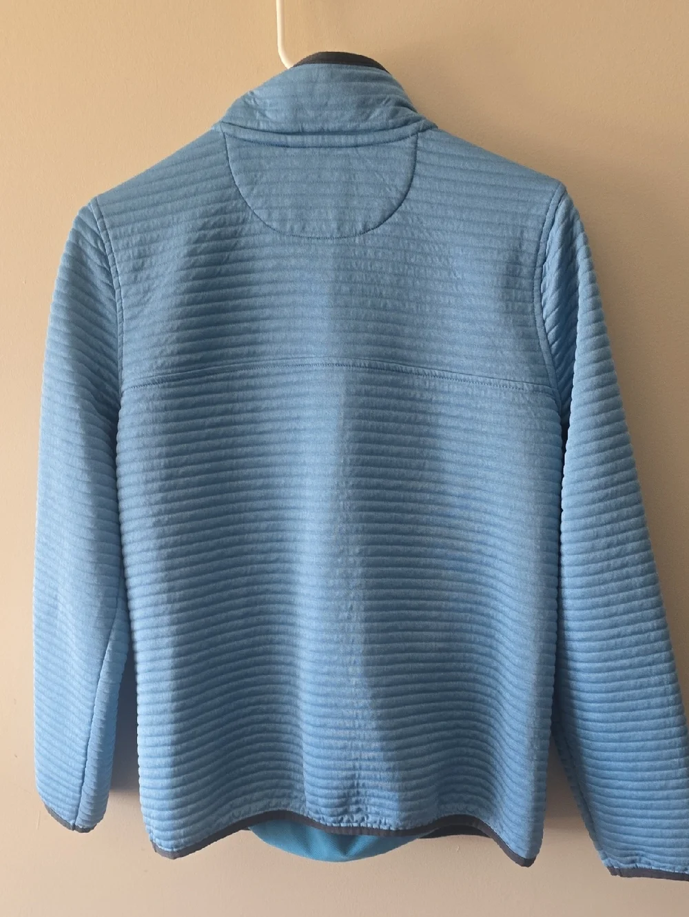 L.L.Bean Airlight Knit Pullover Blue - Picture 2 of 6